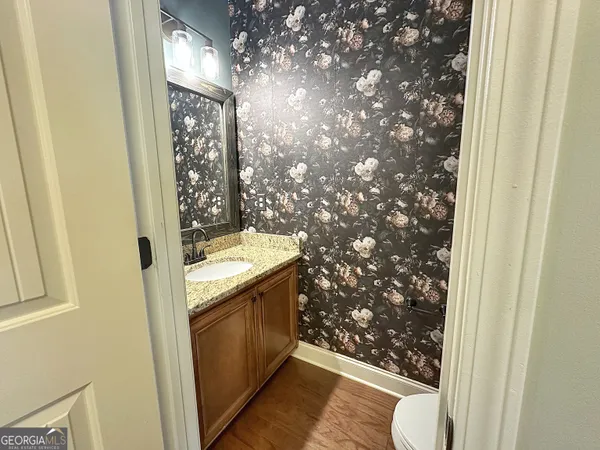 $379,900 | 130 Hamilton Lake Drive, LaGrange, GA 30241