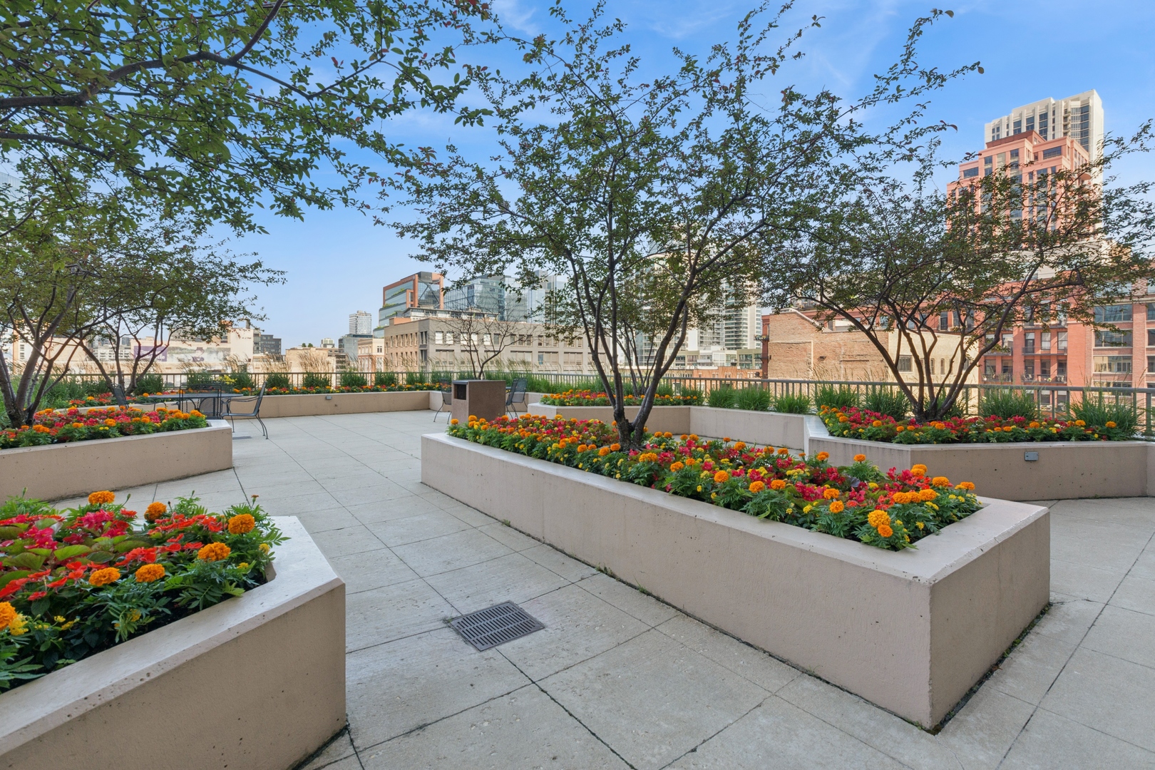 200 North Jefferson Street, Unit 1307 Chicago, IL 60661 - Photo 13 of 13