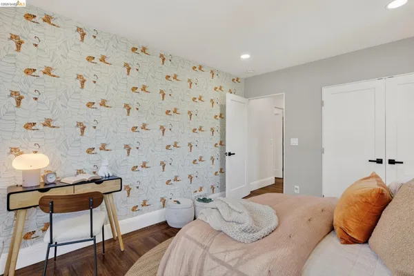 $1,098,000 | 8301 Ney Avenue, Oakland, CA 94605