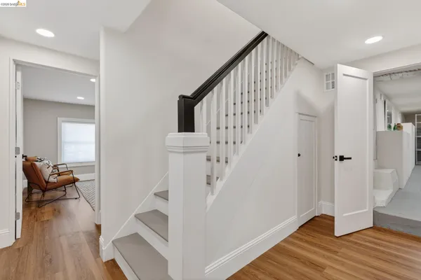 $1,098,000 | 8301 Ney Avenue, Oakland, CA 94605