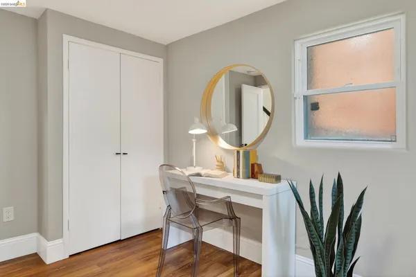 $1,098,000 | 8301 Ney Avenue, Oakland, CA 94605