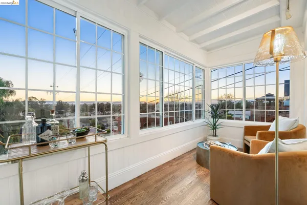 $1,098,000 | 8301 Ney Avenue, Oakland, CA 94605