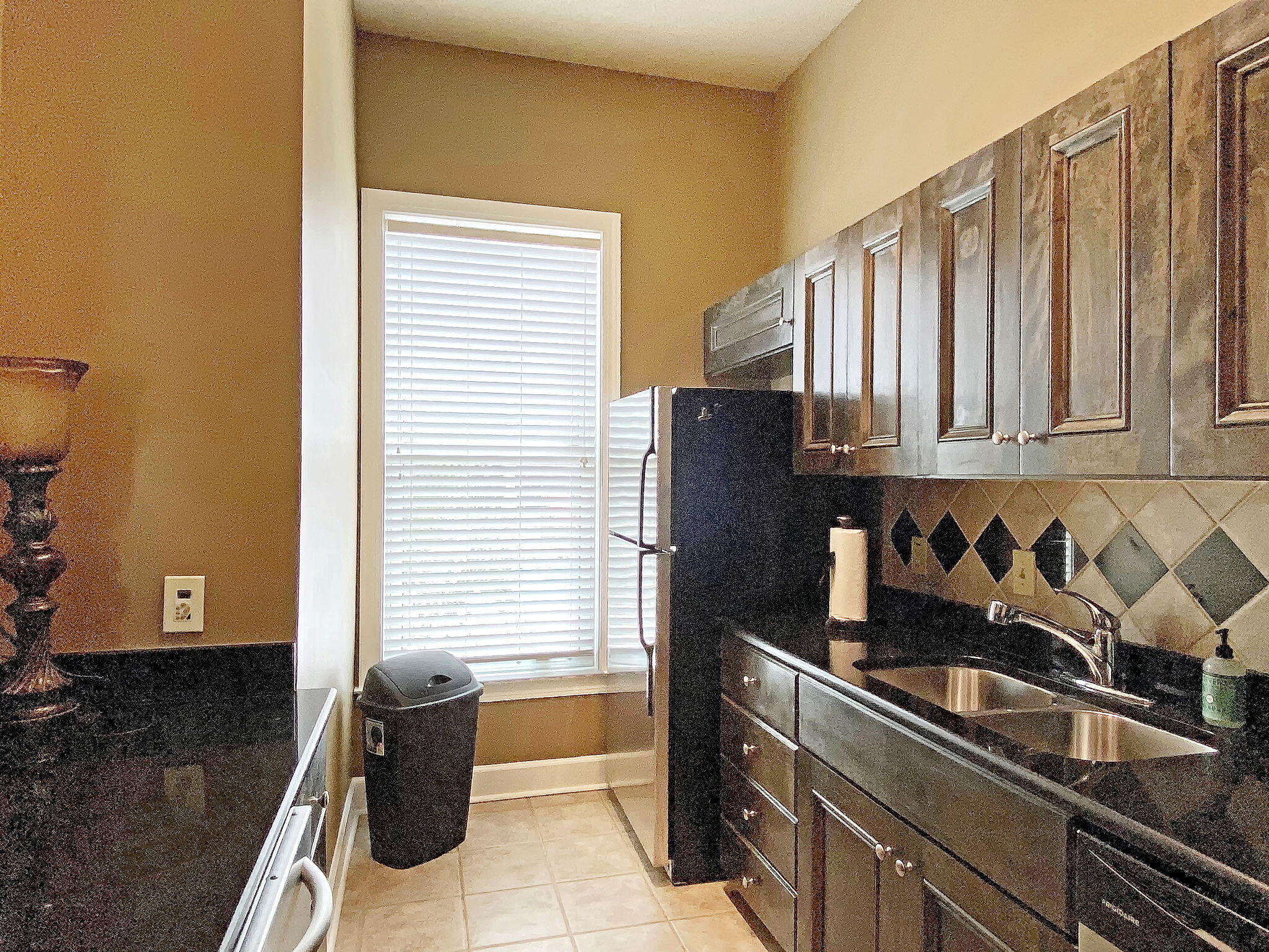 45 Sycamore Avenue, Unit 125 Charleston, SC 29407 - Photo 36 of 48 IMG_8150 copy