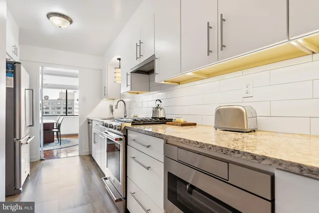 $524,000 | 2500 Virginia Avenue Northwest, Unit 906S, Washington, DC 20037