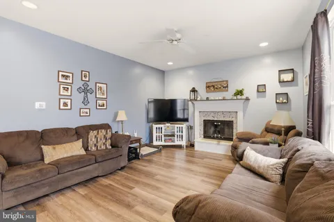 $615,000 | 850 Welsh Road, Schwenksville, PA 19473