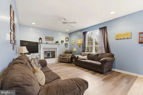 $615,000 | 850 Welsh Road, Schwenksville, PA 19473