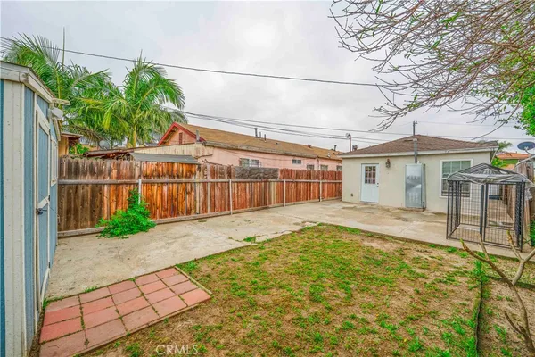 $499,999 | 1301 West 132nd Street, Compton, CA 90222