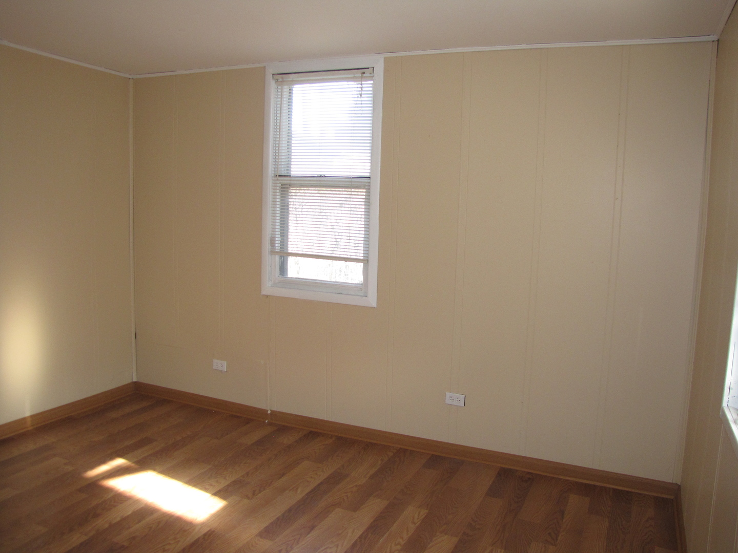 6415 Drake Avenue, Unit 6415 Lincolnwood, IL 60712 - Photo 5 of 12