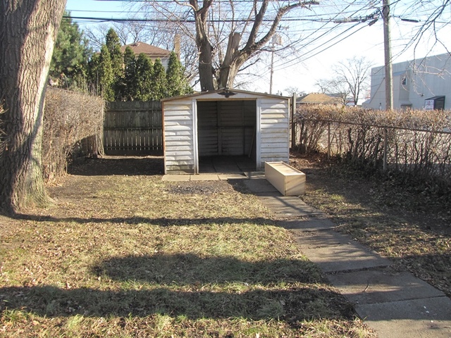 6415 Drake Avenue, Unit 6415 Lincolnwood, IL 60712 - Photo 10 of 12