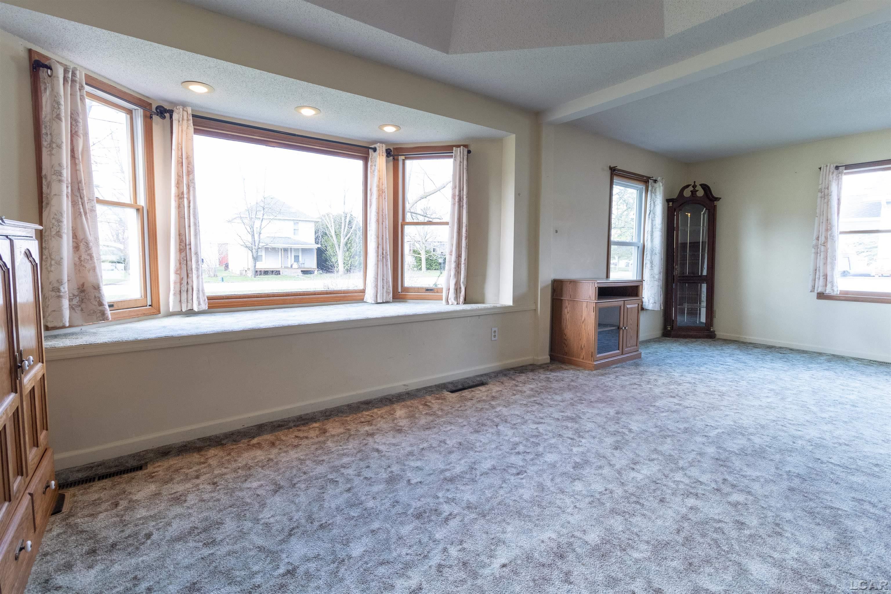 12135 Wegner Road Riga, MI 49276 - Photo 11 of 33 50171328-08894a4b-1ce8-4a28-a837-684726a7670e.JPG