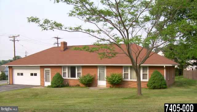 1701 Crescent Road York, PA 17403 - Photo 1 of 1