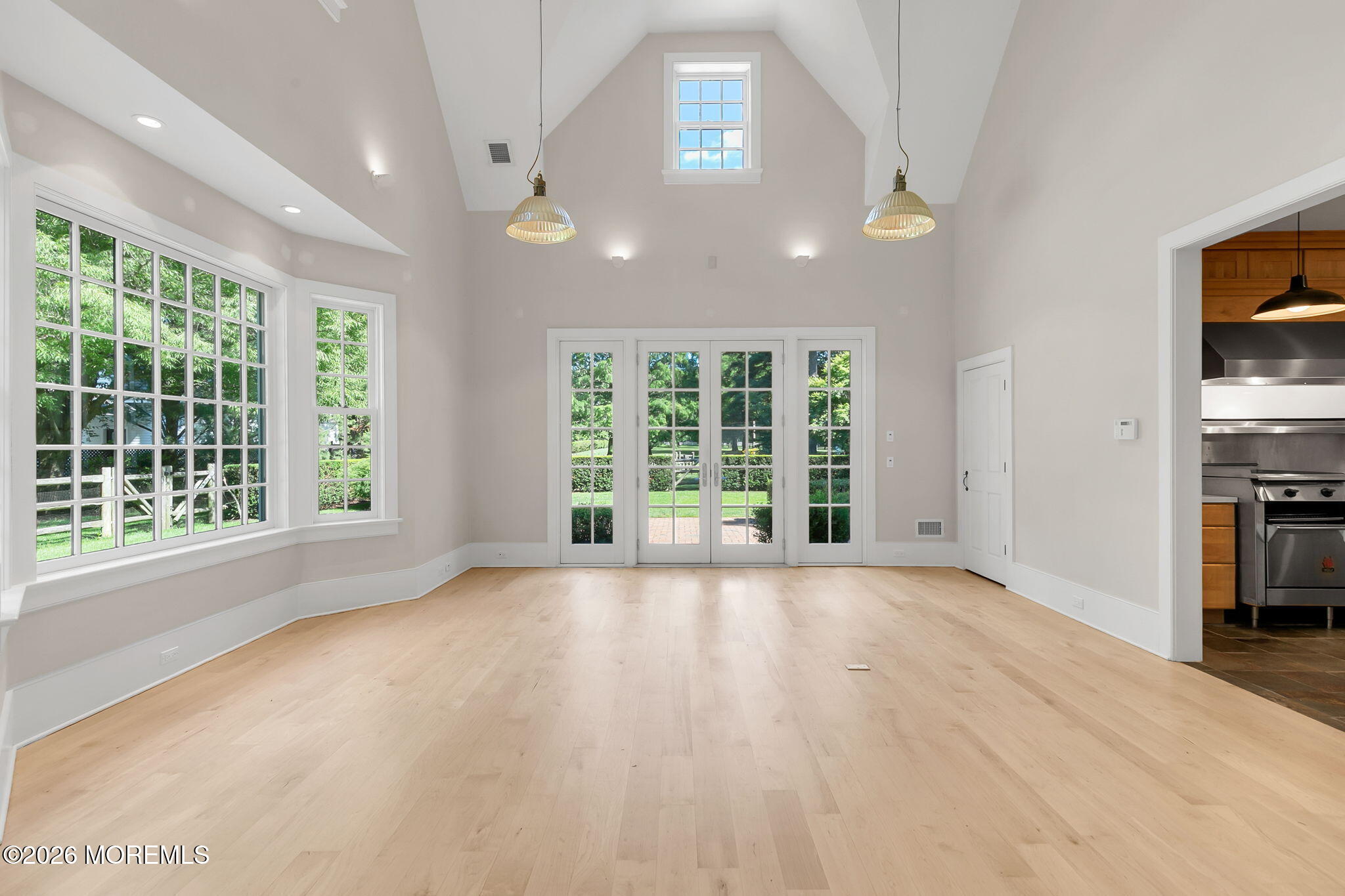 100-98 East River Road Rumson, NJ 07760 - Photo 38 of 61 Family Room