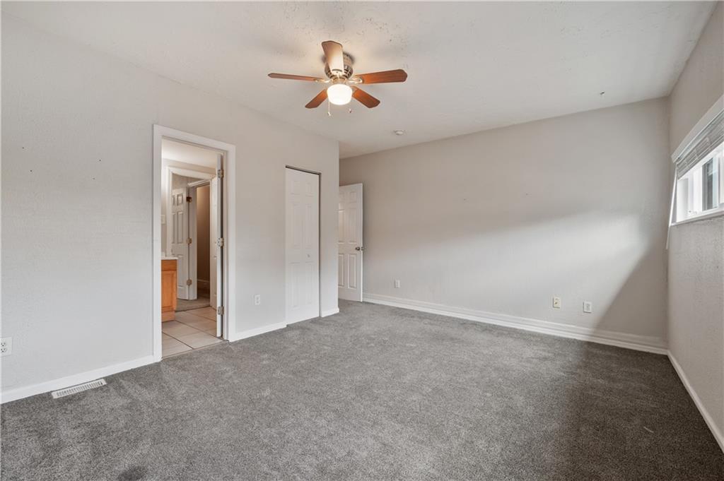 22 Eleanor Street Pittsburgh, PA 15203 - Photo 15 of 36 wooden floor in an empty room