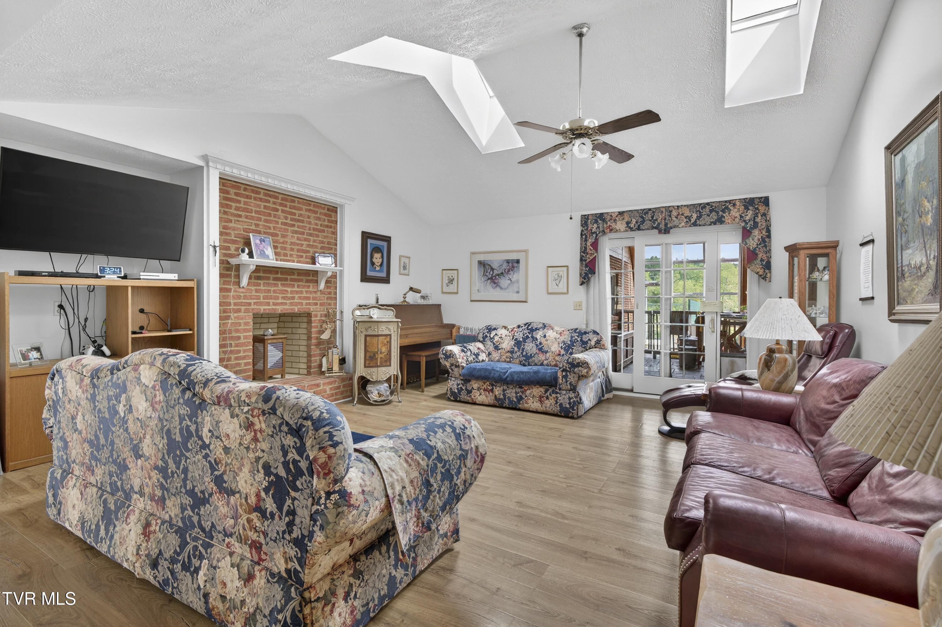 18158 Old Jonesboro Road Abingdon, VA 24211 - Photo 11 of 27 18158-Old-Jonesboro-Rd-Abingdon-VA Matt-