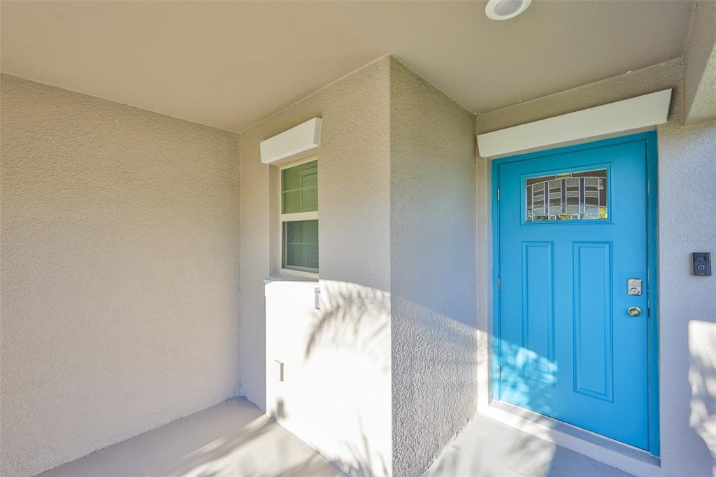 31867 Barrel Wave Way Wesley Chapel, FL 33545 - Photo 6 of 45