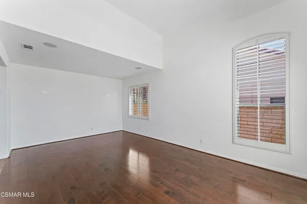 $1,199,000 | 21815 Denise Lane, Saugus, CA 91390