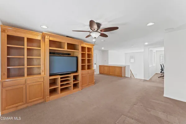 $1,199,000 | 21815 Denise Lane, Saugus, CA 91390