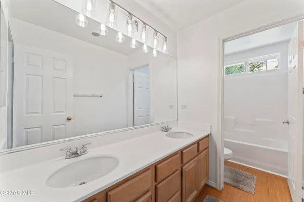 $1,199,000 | 21815 Denise Lane, Saugus, CA 91390