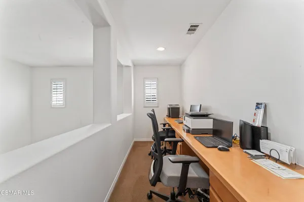 $1,199,000 | 21815 Denise Lane, Saugus, CA 91390