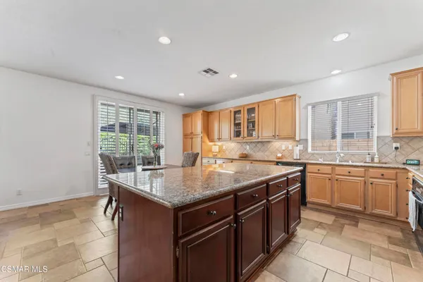 $1,199,000 | 21815 Denise Lane, Saugus, CA 91390