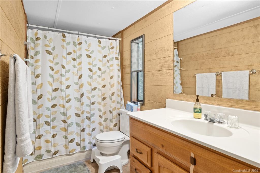 87 Middle Ridge Road Brevard, NC 28712 - Photo 18 of 22 Gallery Image 18
