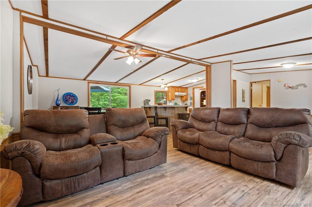 87 Middle Ridge Road Brevard, NC 28712 - Photo 7 of 22 Gallery Image 7