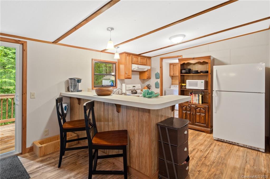 87 Middle Ridge Road Brevard, NC 28712 - Photo 10 of 22 Gallery Image 10