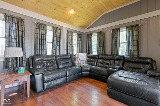 $425,000 | 8440 East 216th Street, Cicero, IN 46034