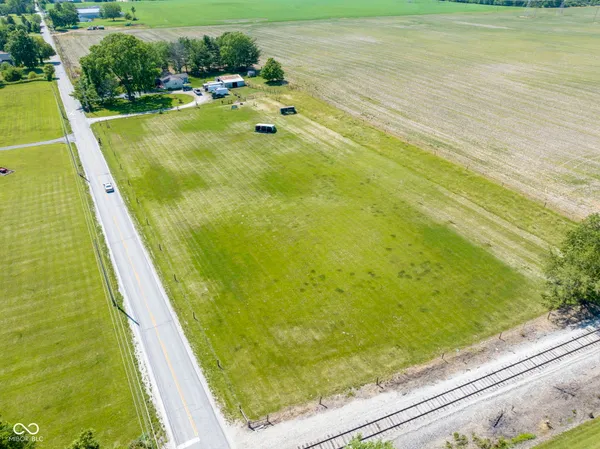$425,000 | 8440 East 216th Street, Cicero, IN 46034
