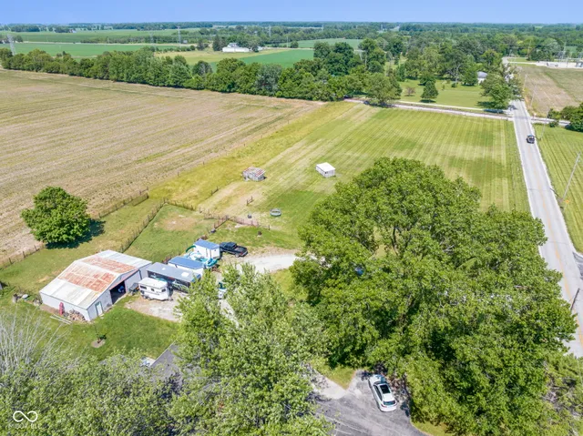 $425,000 | 8440 East 216th Street, Cicero, IN 46034