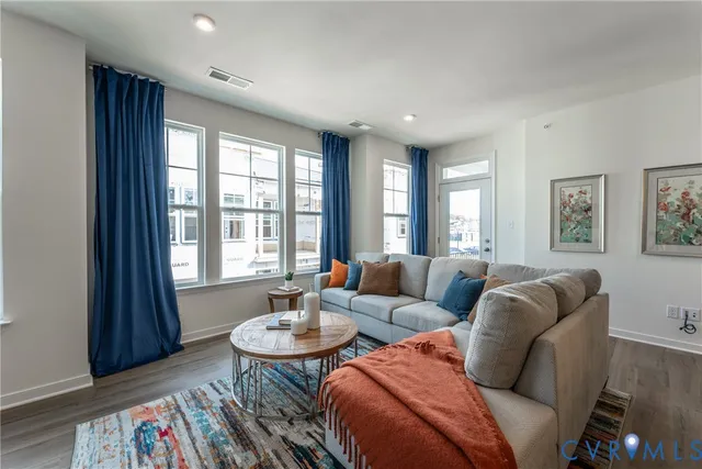 $338,930 | 5309 Twisting Vine Lane, Unit 204, Glen Allen, VA 23059