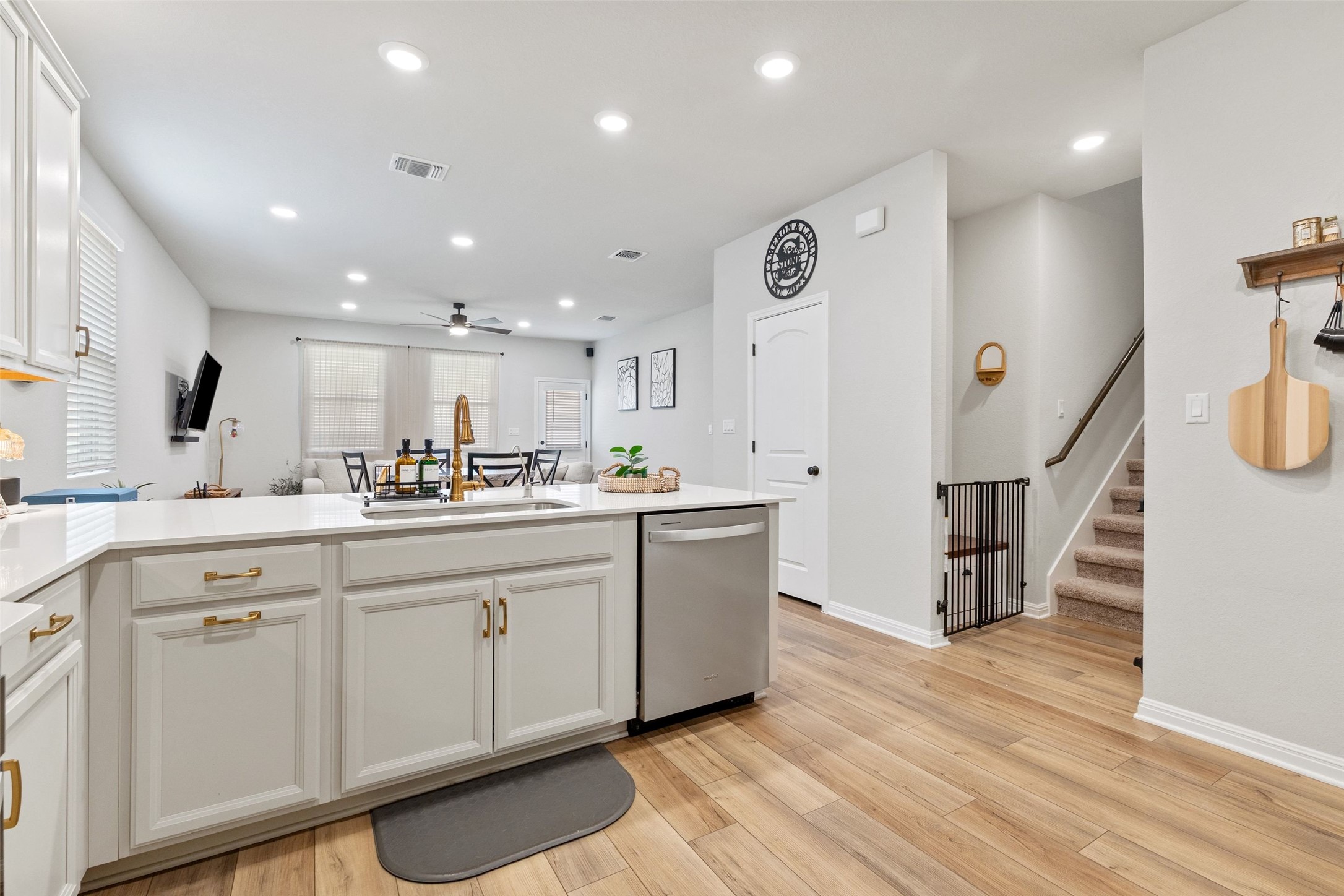 117 Marvins Bend Georgetown, TX 78626 - Photo 5 of 40