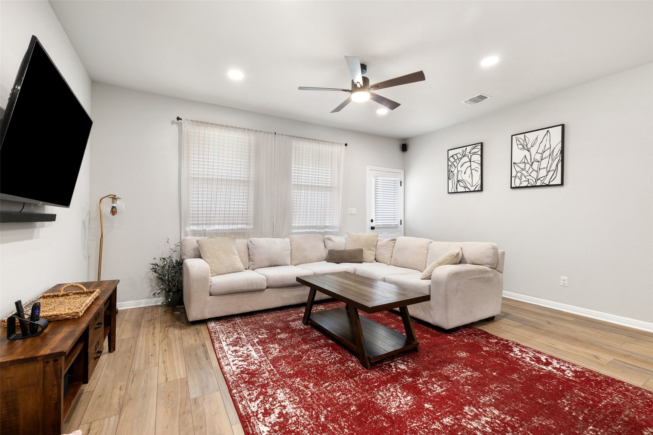 117 Marvins Bend Georgetown, TX 78626 - Photo 8 of 40