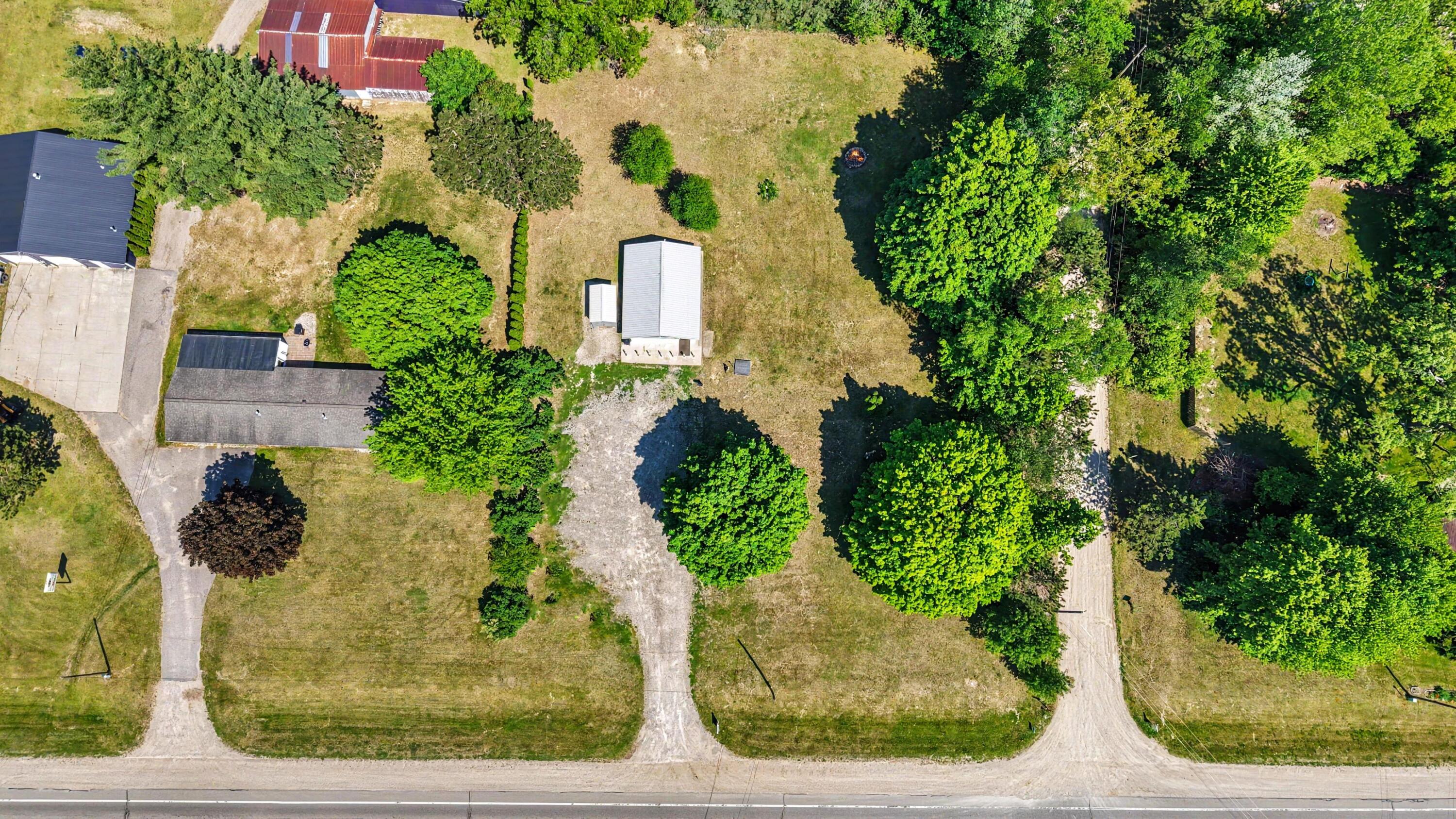 2811 South Sheridan Road Stanton, MI 48888 - Photo 24 of 26 025_file_6330