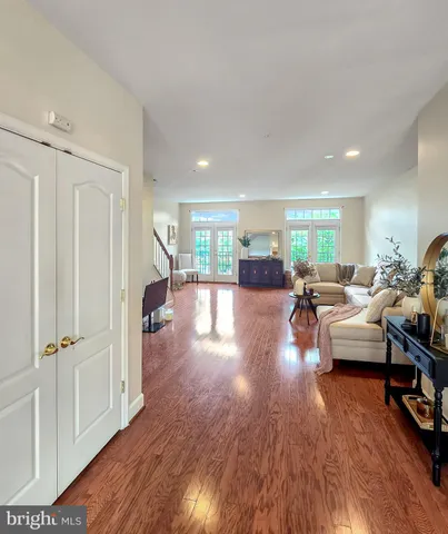 $464,000 | 504 Jurgensen Place, Hyattsville, MD 20785