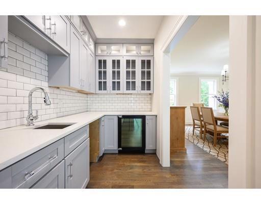 56 Laurel Road Weston, MA 02493 - Photo 10 of 39