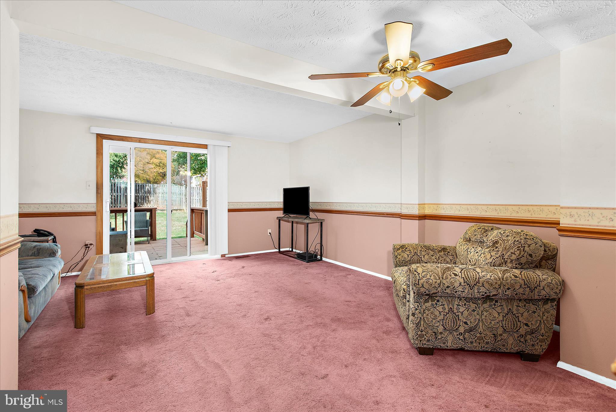 1458 Farmcrest Way Silver Spring, MD 20905 - Photo 7 of 38 Gallery Image 7
