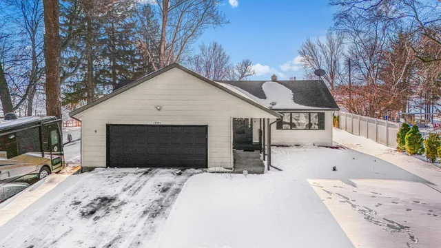 $279,900 | 17591 Upper Spunk Lake Road, Avon, MN 56310