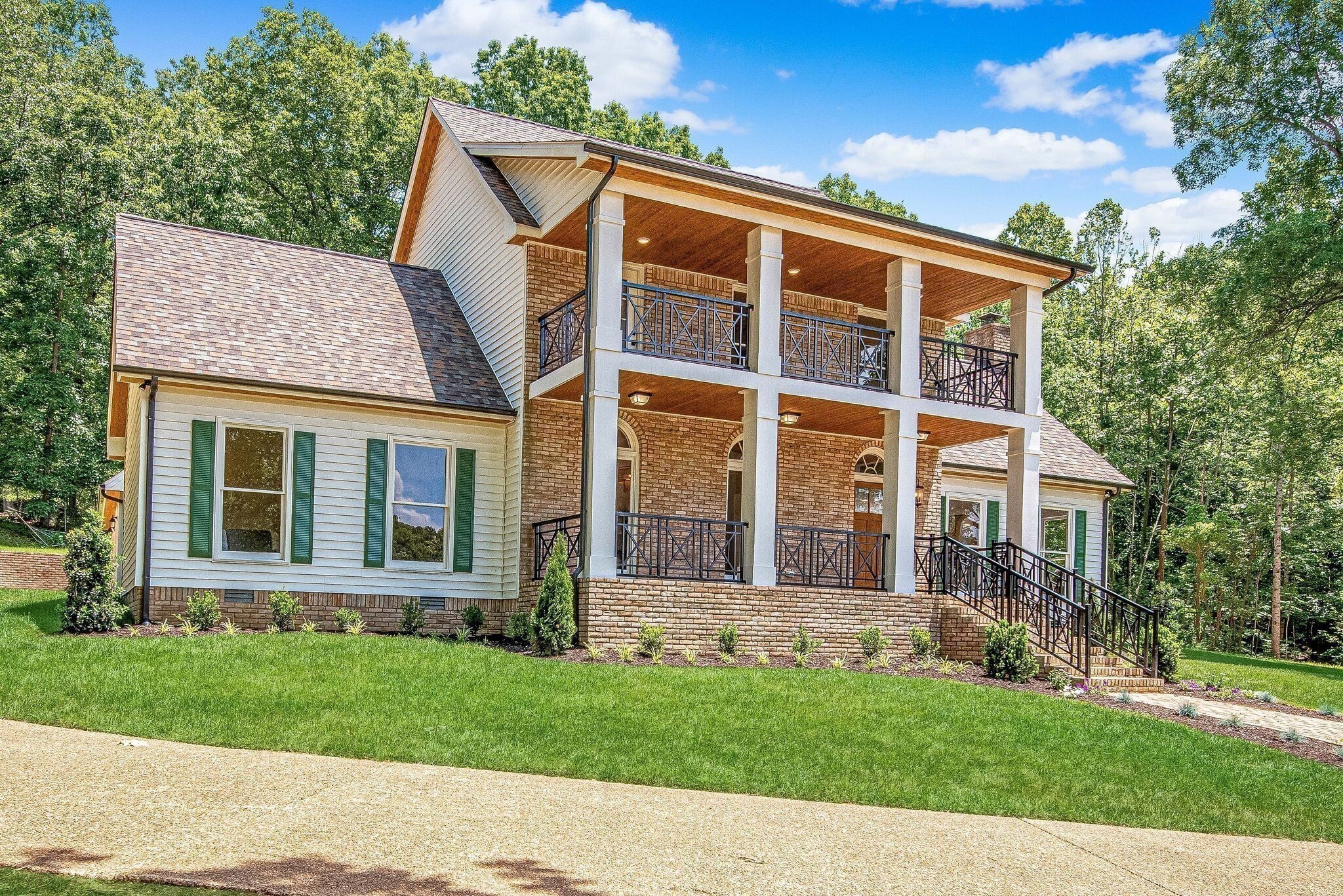 325 East Piney Road Dickson, TN 37055 - Photo 53 of 63 front view of house with a yard