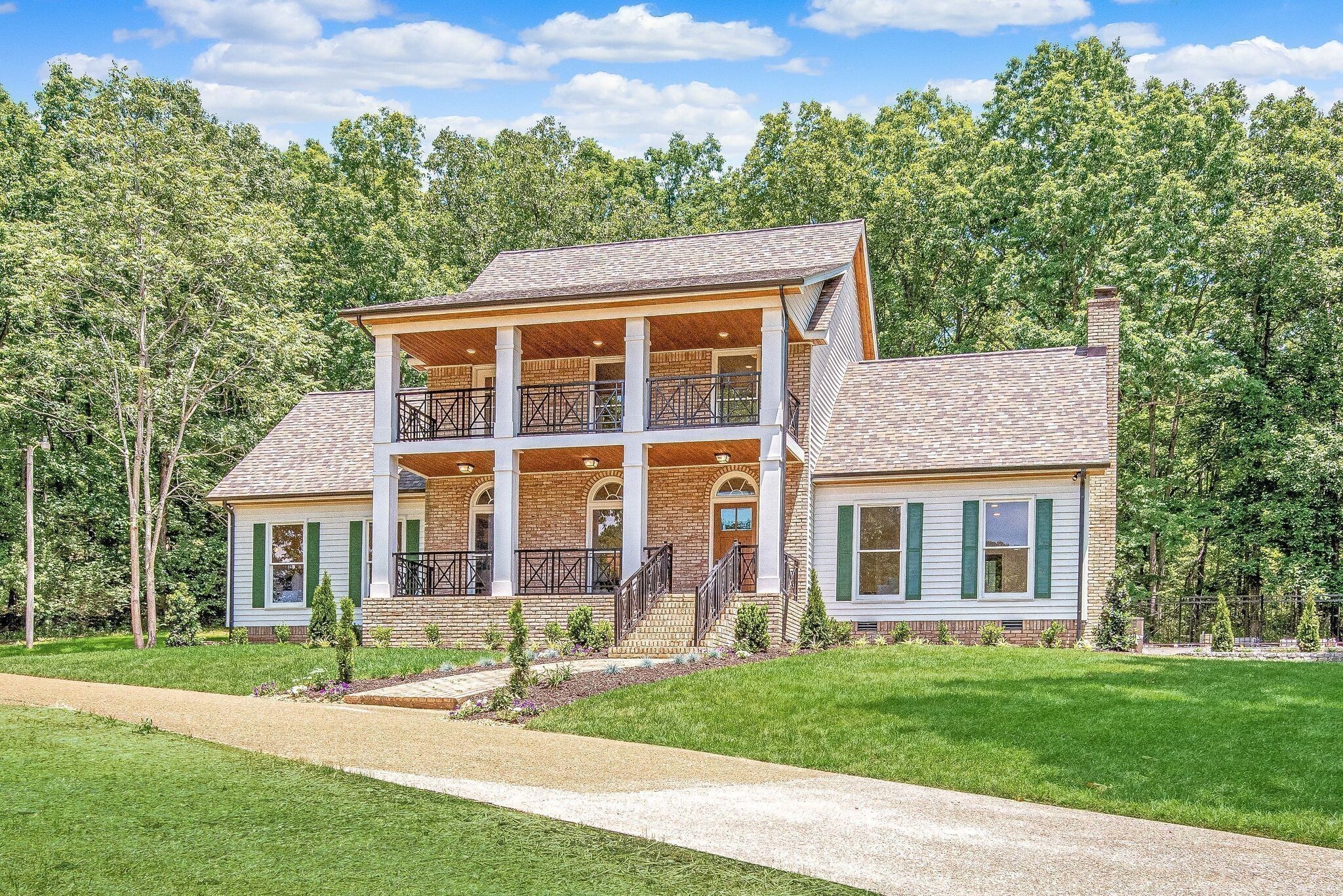 325 East Piney Road Dickson, TN 37055 - Photo 54 of 63 front view of a house with a yard