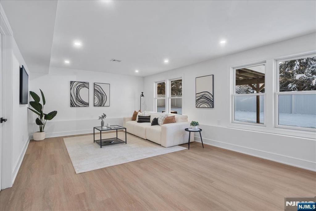 75 Demarest Avenue Emerson, NJ 07630 - Photo 27 of 44