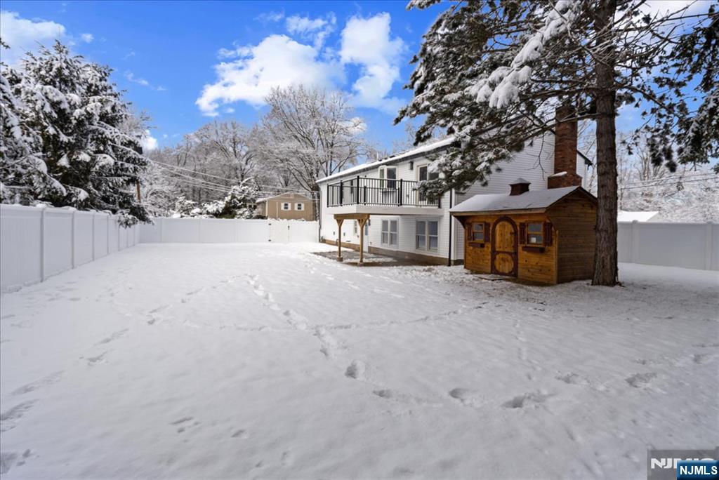 75 Demarest Avenue Emerson, NJ 07630 - Photo 37 of 44