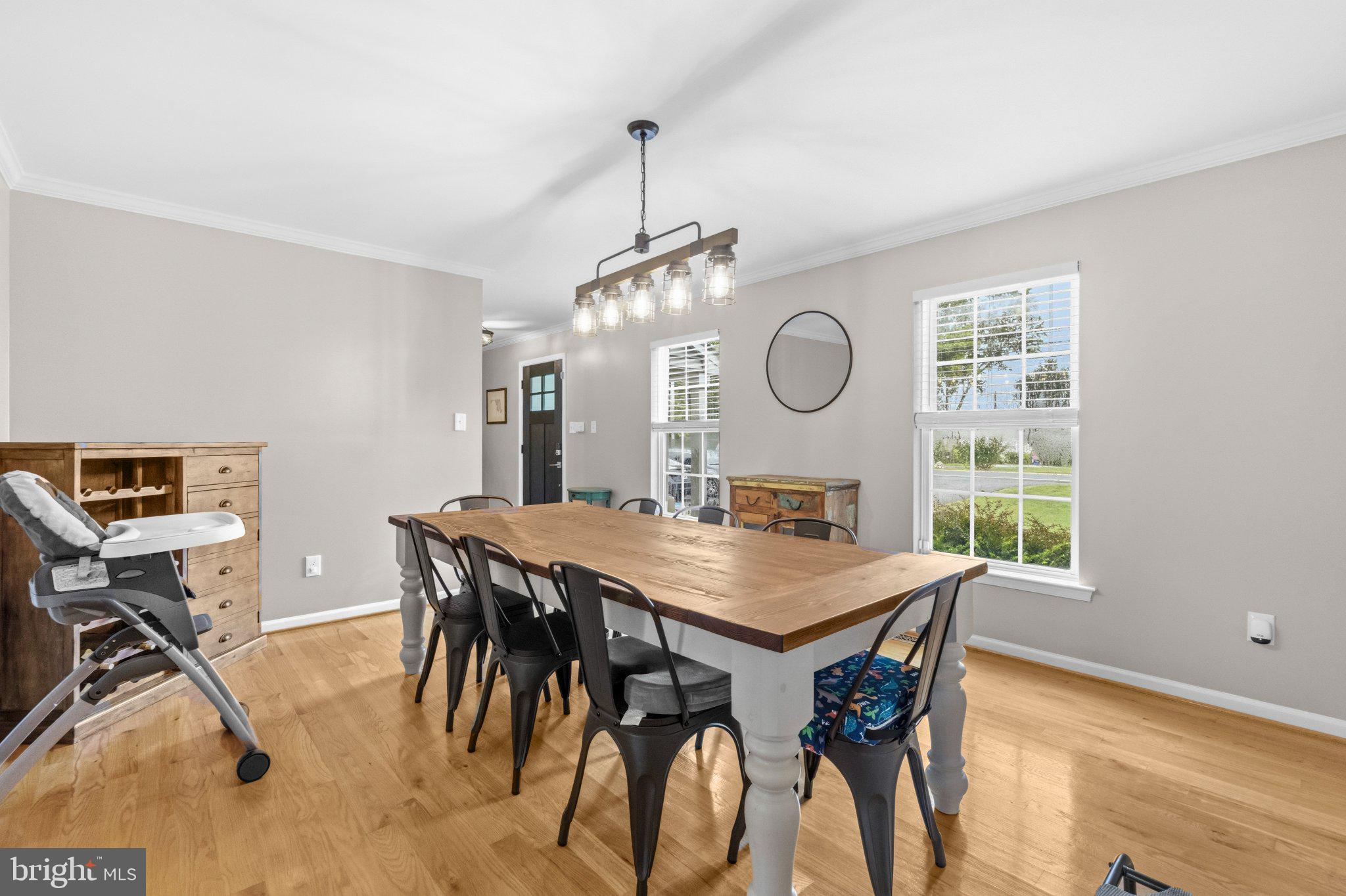 26705 Ridge Road Damascus, MD 20872 - Photo 8 of 39 Gallery Image 8