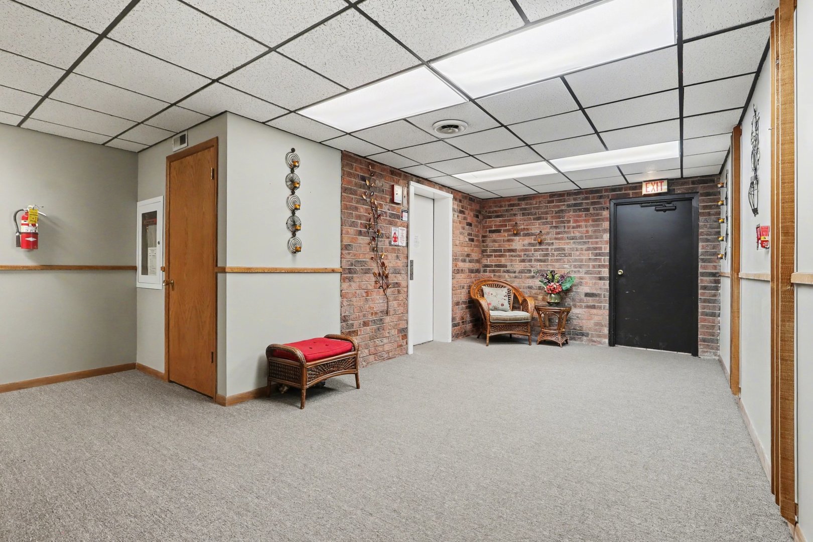 1423 Woodbridge Road, Unit 1E Joliet, IL 60436 - Photo 20 of 30