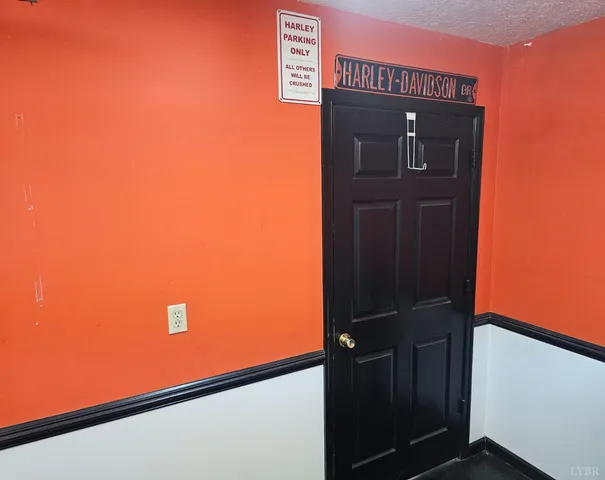 $774,900 | 6400 Everett Road, Forest, VA 24551