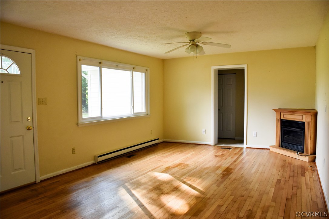 9952 Cross County Road Mineral, VA 23117 - Photo 5 of 25 Gallery Image 5
