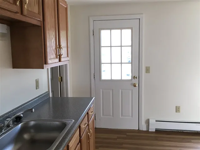 $1,687 | 141 Second Street, Unit 1, Manchester, NH 03102