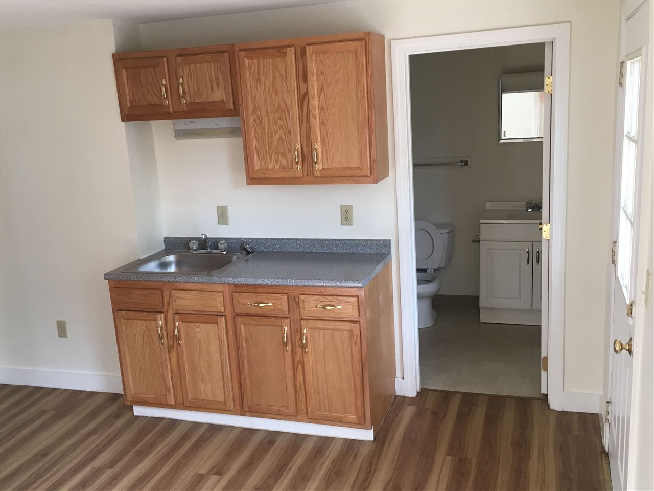 141 Second Street, Unit 1 Manchester, NH 03102 - Photo 2 of 34