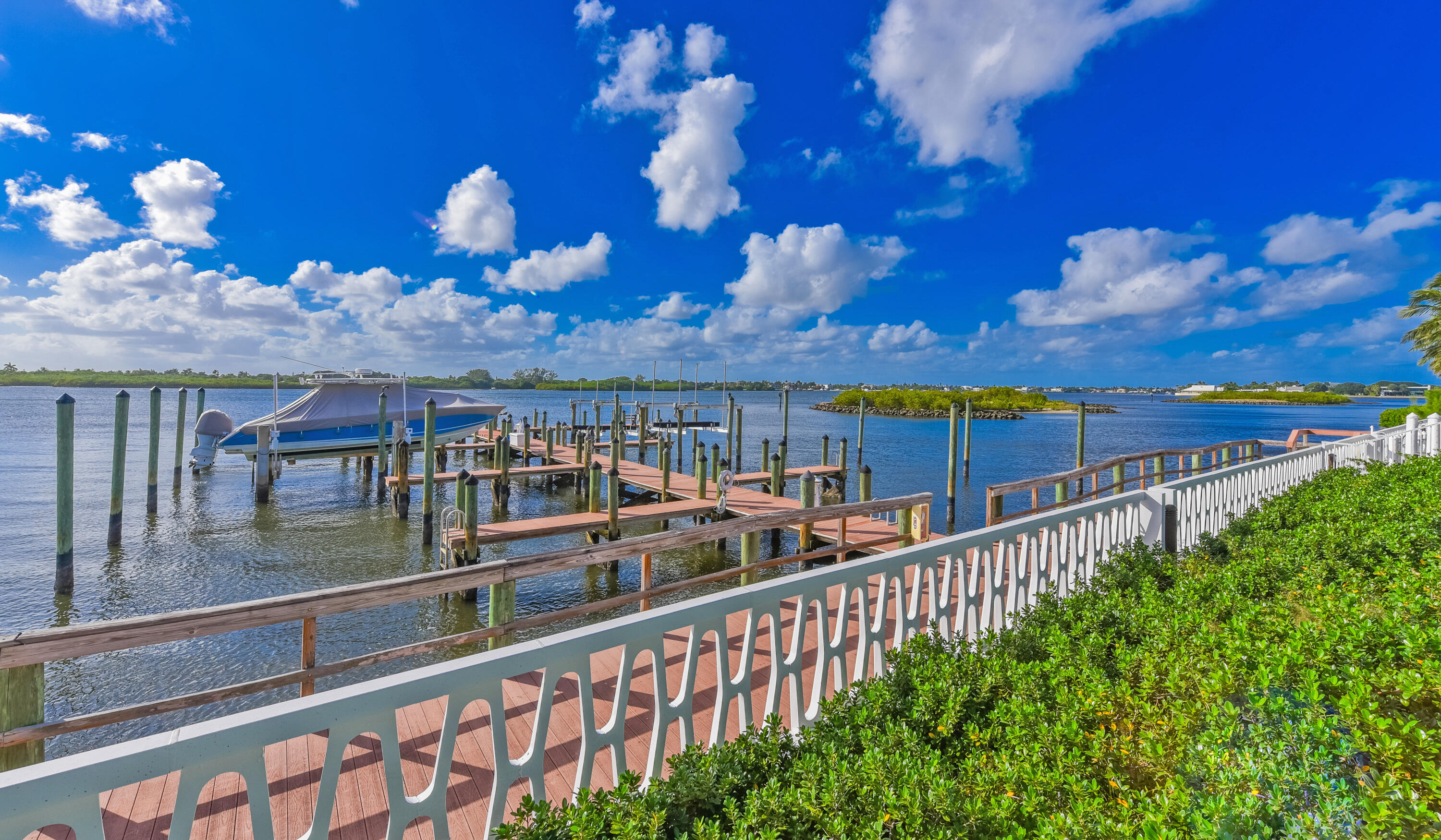 2505 South Ocean Boulevard, Unit 411 Palm Beach, FL 33480 - Photo 21 of 31 a view of a balcony with city view