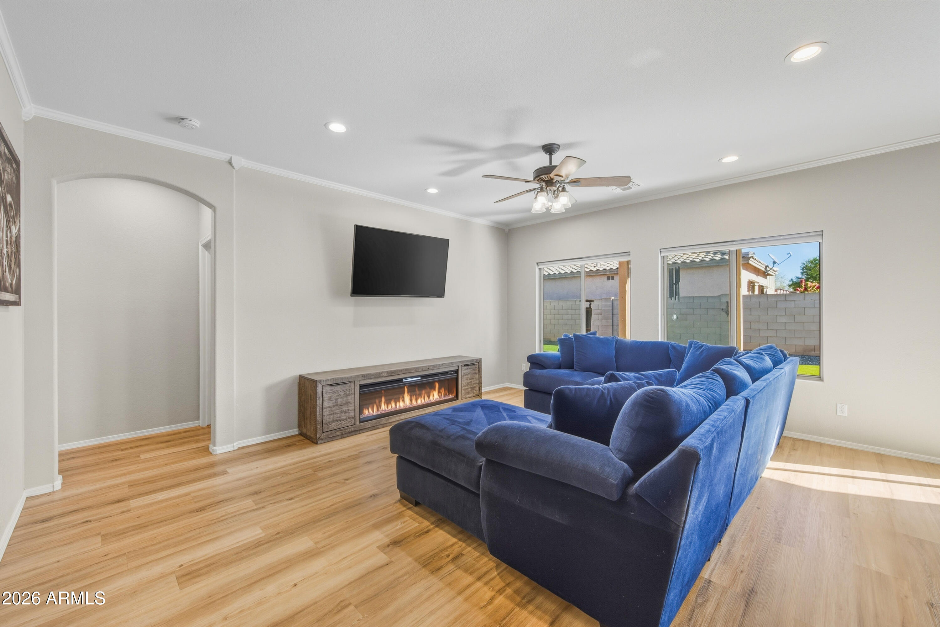 6295 South Nash Way Chandler, AZ 85249 - Photo 10 of 26 008_DSC_3889_with_fire